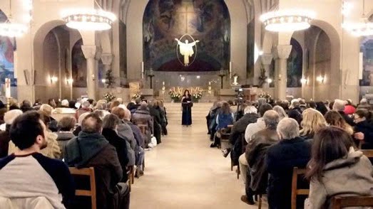 Patricia Atallah à l'église Saint Ferdinand des Ternes à Paris